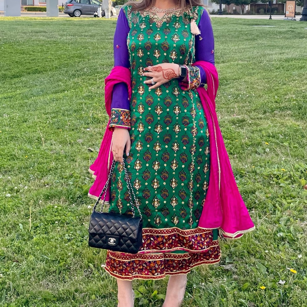 Pakistani multicolored embroidered 3-pc suit, size S